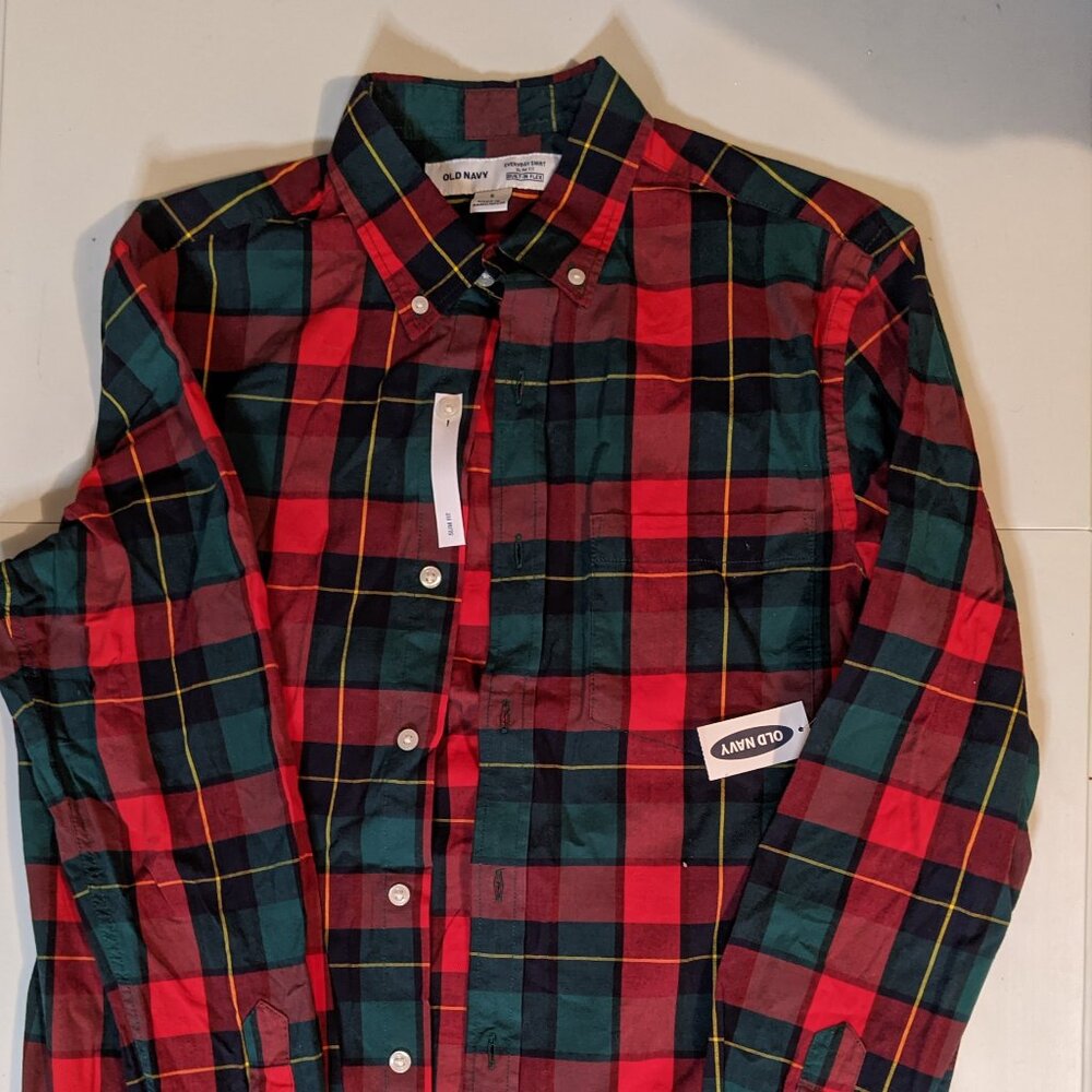 Old Navy Red Plaid Everyday Shirt Slim Fit Built-In Flex, Size S, NWT